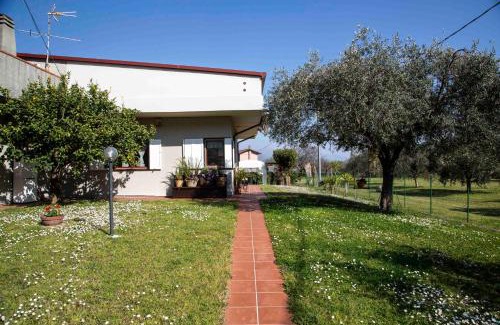 Ameglia House | Pet-Friendly Casa Vacanze Oleandri - Rated 9.2/10 by Guests