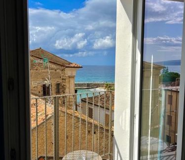 Pizzo Apartment | Discover Casa Vacanze Penelope: Oceanfront Family Retreat