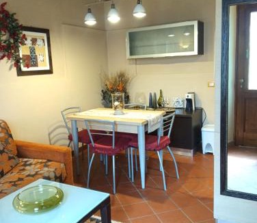 Capannori Apartment | Inviting Casa Vacanze Rustico Di Corte - Guest Rated 9.8