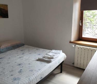 Pallanza Apartment | Oceanfront Casa Vacanze Scent of Roses - 9/10 Guest Rated