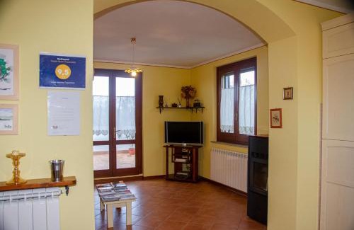 Magione House | Discover Casa Vacanze Trasimeno: Family-Friendly Escape