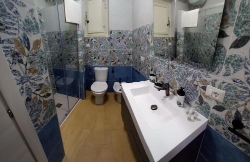 Gela Apartment | Oceanfront Casa Vacanze Vela Bianca: 10/10 Guest Rated