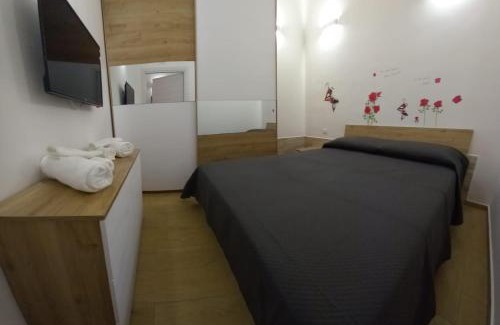 Gela Apartment | Oceanfront Casa Vacanze Vela Bianca: 10/10 Guest Rated
