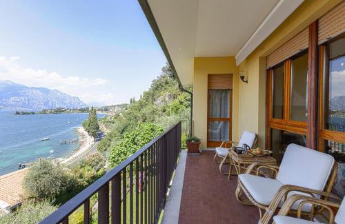 Cassone House | Discover Casa Val di Sogno - Family-Friendly Retreat
