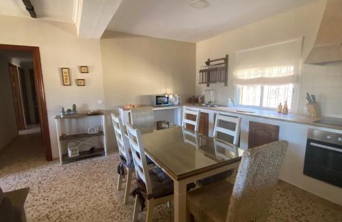 Villaviciosa de Cordoba House | Relax at Casa Valdevientos: 4-Star Rural Retreat