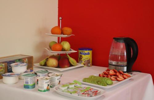 Mesao Frio Bed & Breakfast | Family-Friendly Casa Vale do Douro with Oceanfront Pool