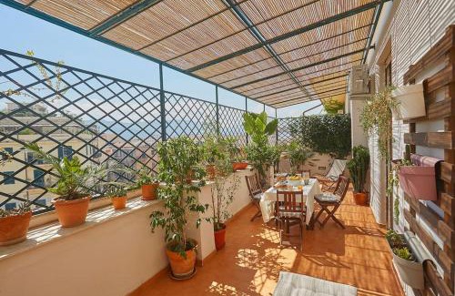 Ruggero Settimo Apartment | Unforgettable Stay at Casa Vale e Giù with Ocean Views
