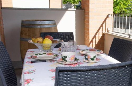 Monforte d'Alba Apartment | Pet-Friendly Casa Valentin: 4-Star Stay with Top Reviews