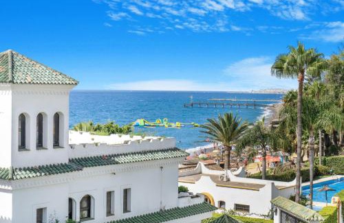 Golden Mile House | Discover Casa Valentina - Marbellamar: Pet-Friendly Escape