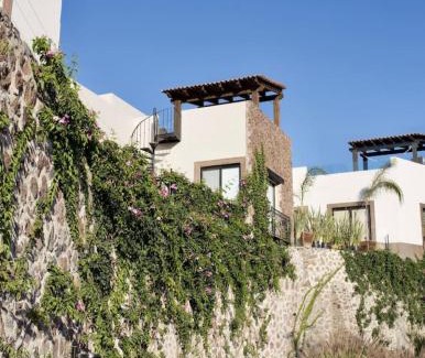 San Miguel de Allende House | Experience Casa Valeria: Your Gateway to Relaxation
