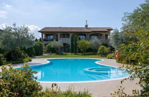 Polpenazze del Garda Apartment | Discover Casa Valtenesi: 4-Star Family-Friendly Retreat