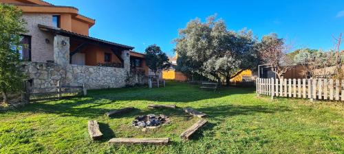 Pedrezuela House | Pet-Friendly Holiday Homes in Pedrezuela, Spain - Rated 9.3