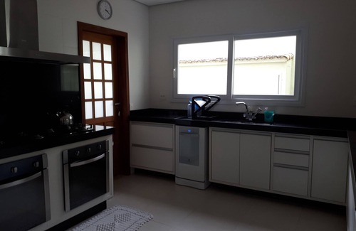 Paraty House | Enjoy Comfort at Casa Verão e Inverno: Pet Friendly Retreat