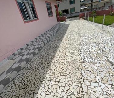 Zimbros House | Discover Casa Veraneio in Zimbros - Rated 9/10 for Families