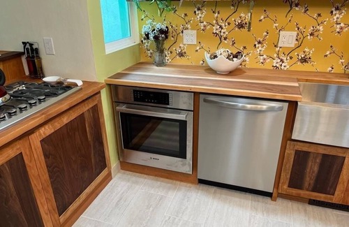 Grove House | Casa Verde near Downtown-3BR