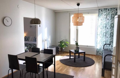 Aviapolis Apartment | Family-Friendly Casa Verde Near Helsinki Airport with High Ratings