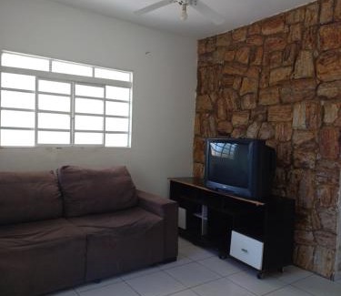Sao Jose da Barra House | Pet-Friendly Casa Verde: Exceptional Guest Rated Getaway