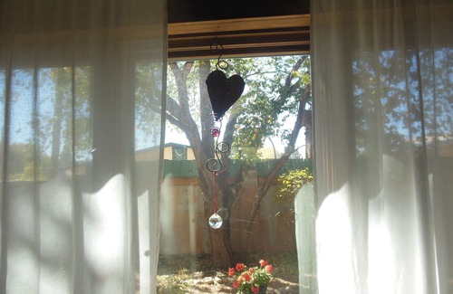 Taos Cottage | Casa Verde: Guest Rated 10/10 with Pool, Spa & Family Amenities