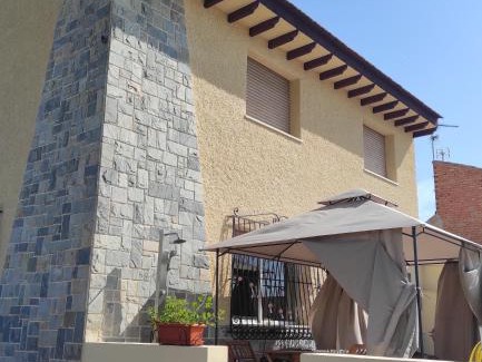 Santa Cruz Villa | Casa Verna: Hot Tub, BBQ & Perfect 10 Guest Rating