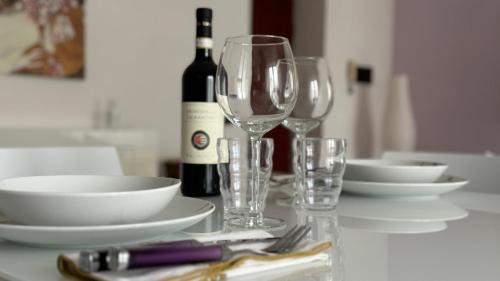 Fondi Apartment | Top-Rated Casa Via degli Etruschi: Pet and Child Friendly Stay