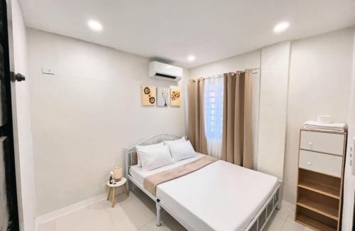 Cabuyao House | Casa Viana - Modern House with Netflix, FREE Parking