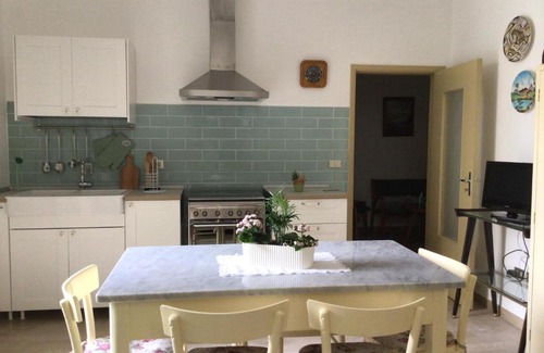 Grottammare Apartment | Beachside Apartment with Garden & Pet-Friendly Amenities