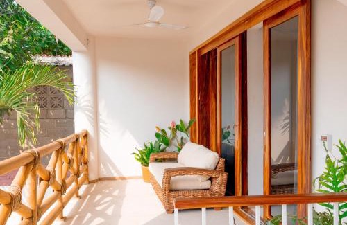 Santa Maria House | Relax at Casa Victoria Puerto Escondido Beach with Pool Access
