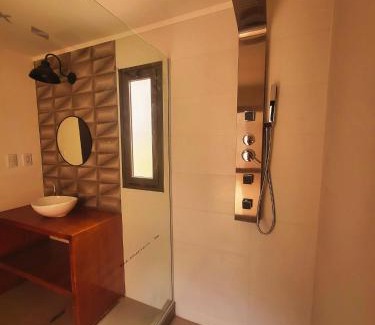 Tupungato Hotel | Unforgettable Stay at Casa Vidal Guesthouse with Hot Tub
