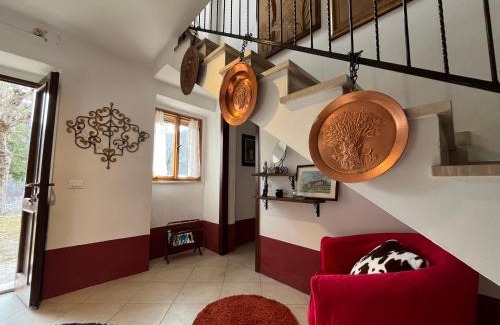 Bonzeto Villa | Relax at Casa Vigneto - Poolside Villa, Pet-Friendly Stay