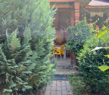 Beclean House | Pet-Friendly Casa Viki: Rated 8/10 with Breakfast & Kitchen