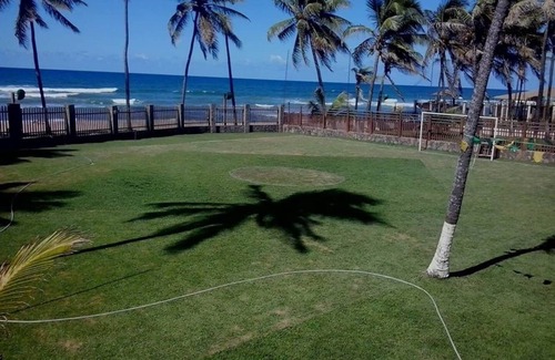 Pouso Alegre Buraquinho House | Exceptional CASA VILAS: Oceanfront Bliss & Pet-Friendly Retreat