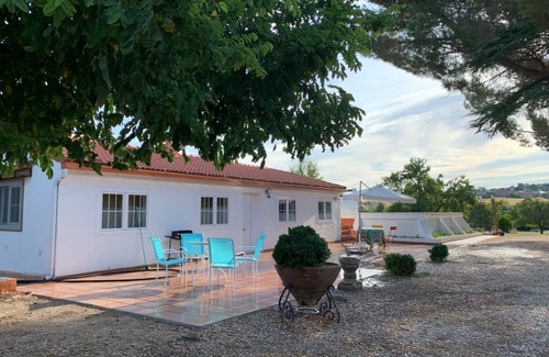 Villaviciosa de Odon Ski Chalet | Casa Villa con Piscina Naturaleza a 25 Kilómetros de Madrid