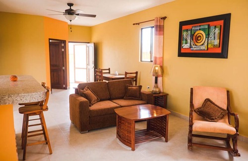 Puerto Cayo Apartment | Sea View Escape at Casa Villa: Poolside Relaxation Await