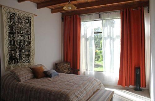 Bijagua House | Experience Casa Villa Jade near Río Celeste - Family & Pet Friendly