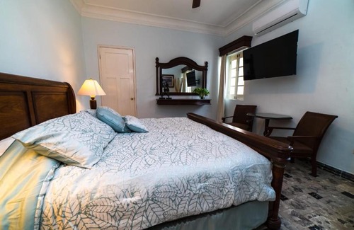 Merida Municipality House | Discover Casa Villa Mercedes: Family-Friendly with Pool & Hot Tub