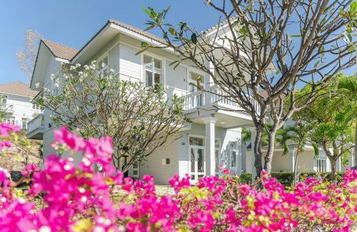 Phu Hai Beach Villa | Relax at Casa Villa: Ocean View in Sealinks City Resort
