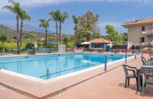 Santa Tecla Apartment | Casa Villalba - Relaxing Apartment with Pool and Ocean Views