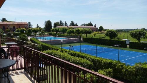 Pacengo Apartment | Relax at Casa Viola Lazise: Poolside Family Getaway