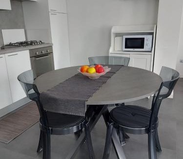 Vicenza Apartment | Guest Rated 10/10: Casa Viola with Park & Free Breakfast