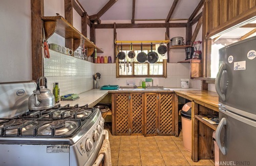 Punta Uva Ski Chalet | Discover Casa Violeta: Beachside Bliss with Ocean Views