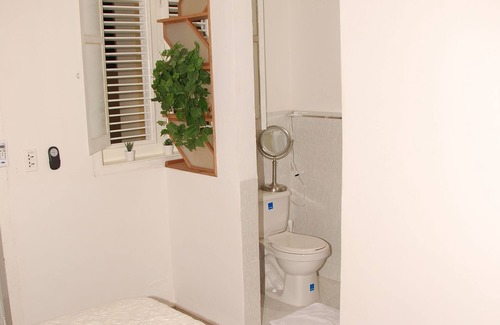 Old Havana House | Elegant Casa Violeta: Spa Retreat with Breakfast Included
