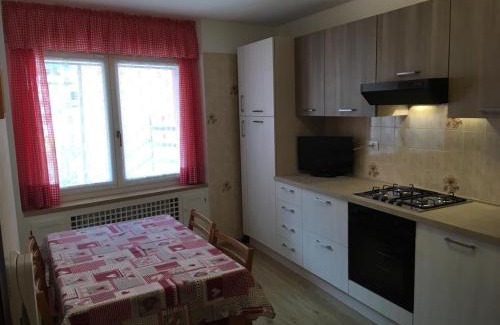 Molveno Apartment | Casa Violeti 1: Family and Pet-Friendly Retreat
