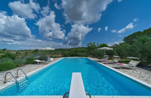 San Sano Villa | Experience Casa Virginia: Top-Rated Stay in Chianti
