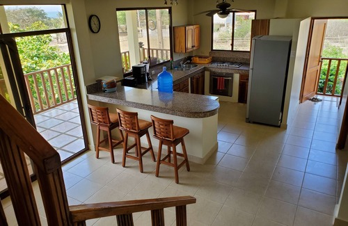 Puerto Cayo Apartment | Ocean View Retreat at Casa Vista: Pool, Spa & Breakfast!