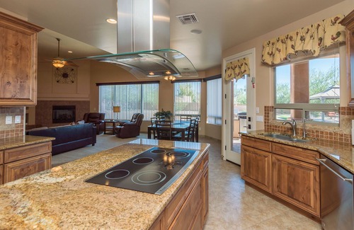 Desert Hills House | Relaxing Casa Vista 4 Bedroom Home with Pool & Spa