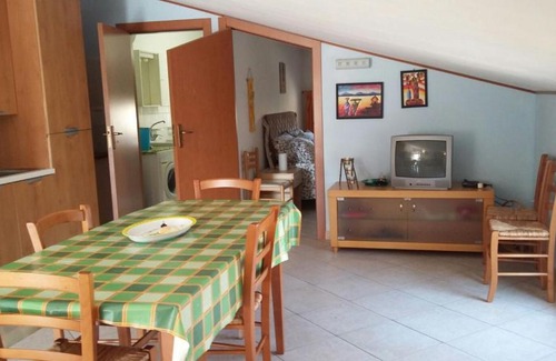 Punta Braccetto House | Oceanfront Casa Vista Mare: Guest Rated 9/10 and Pet Friendly