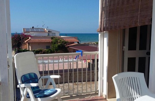Punta Braccetto House | Oceanfront Casa Vista Mare: Guest Rated 9/10 and Pet Friendly