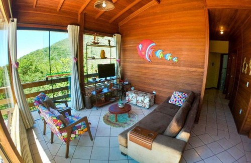 Gamboa House | Casa Vista Privilegiada: Oceanfront Comfort & 4-Star Excellence