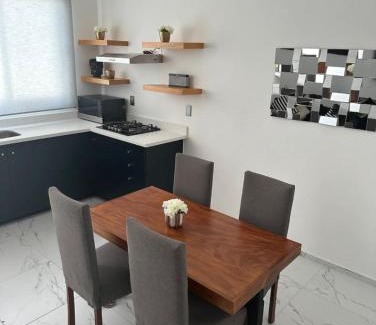 El Grullo House | Family-Friendly Retreat at Casa Vista Valle Awaits You