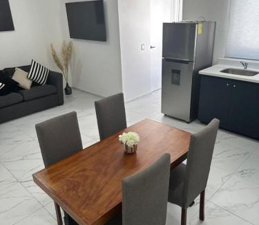 El Grullo House | Family-Friendly Retreat at Casa Vista Valle Awaits You